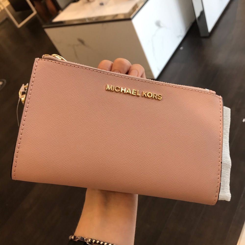 NWT Michael Kors Jet Set Travel Wristlet JST - Picture 3 of 8